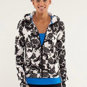 Lululemon Scuba Hoodie *Stretch Black and White Floral Pattern ~Size 8-10